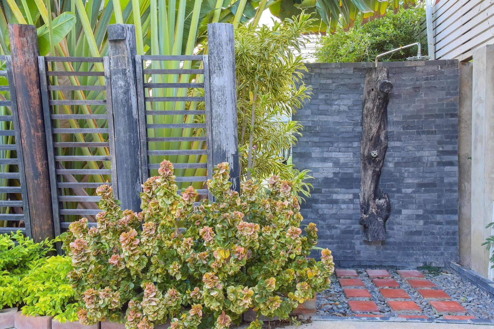 Season Palace Huahin Hotel Cha-Am Bagian luar foto